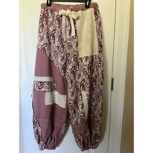 🆕 POL Women's Wide-Leg Paisley Pants  Size M Casual Lace Accents Oversized